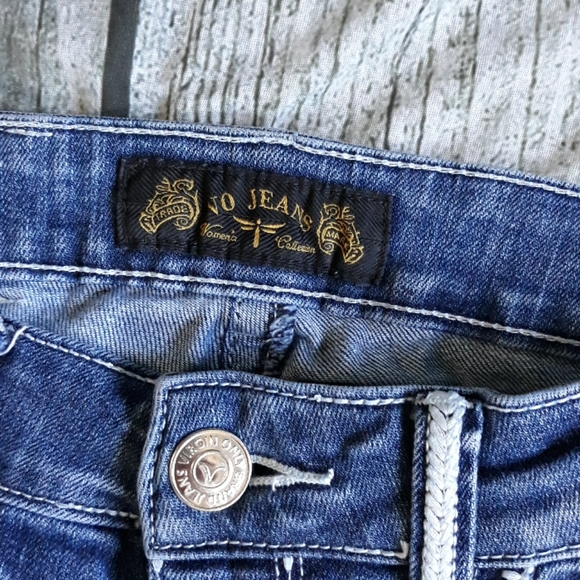 Virgin Only Jeans - Picture 5 of 5